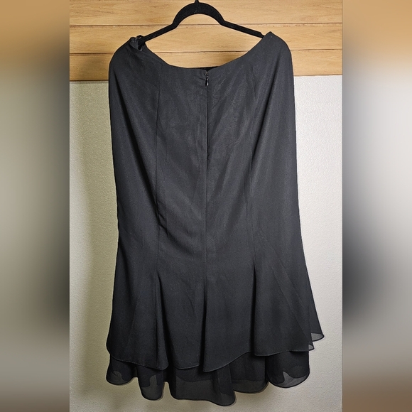 Double Ruffle Layered Black Skirt by Adrianna Papell, Midi, Fit & Flare Size 14 - Picture 5 of 11